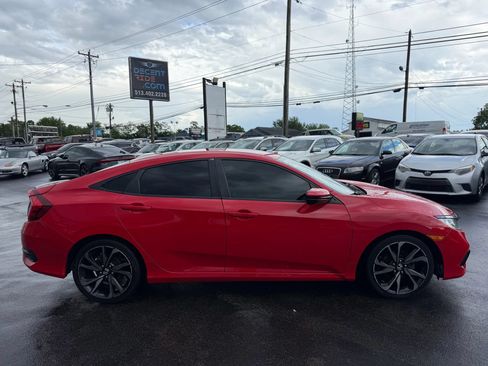 Used 2020 Honda Civic Sport image 2