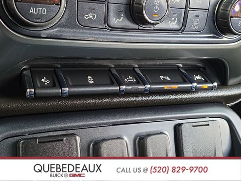 Used 2018 Chevrolet Silverado 1500 LTZ w/ LTZ Plus Package AWD/4WD image 21