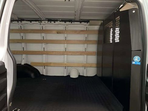 Used 2024 GMC Savana 2500 w/ Driver Convenience Package image 48