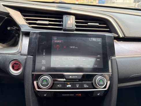Used 2017 Honda Civic EX-L image 22