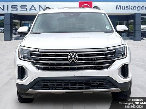 Used 2026 Volkswagen Atlas SE AWD/4WD image 2