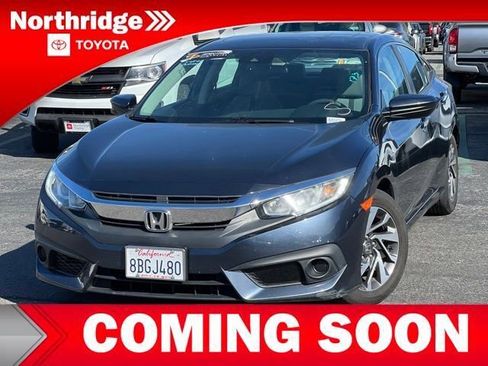 Used 2018 Honda Civic EX image 3