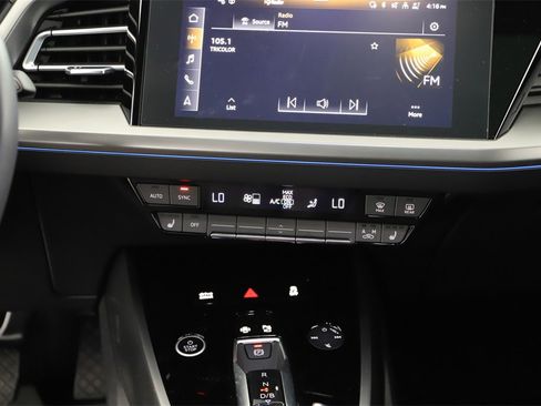 Certified 2022 Audi Q4 e-tron Premium Plus image 21