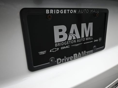 Used 2023 Toyota Venza Nightshade AWD/4WD image 30