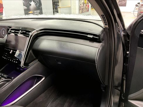 Used 2023 Hyundai Tucson Limited image 13