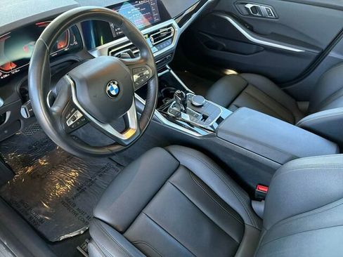 Used 2019 BMW 330i Sedan w/ Convenience Package image 11