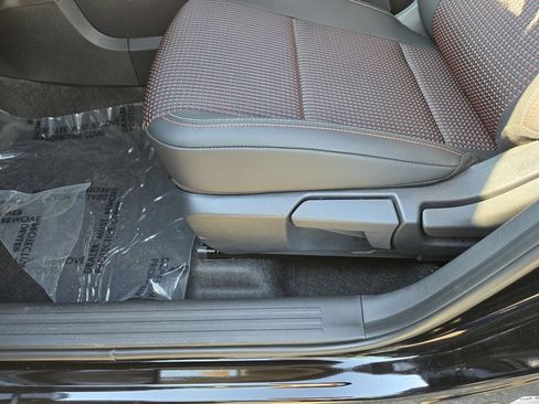 New 2026 Nissan Kicks SR w/ Cold Weather Package FWD image 12