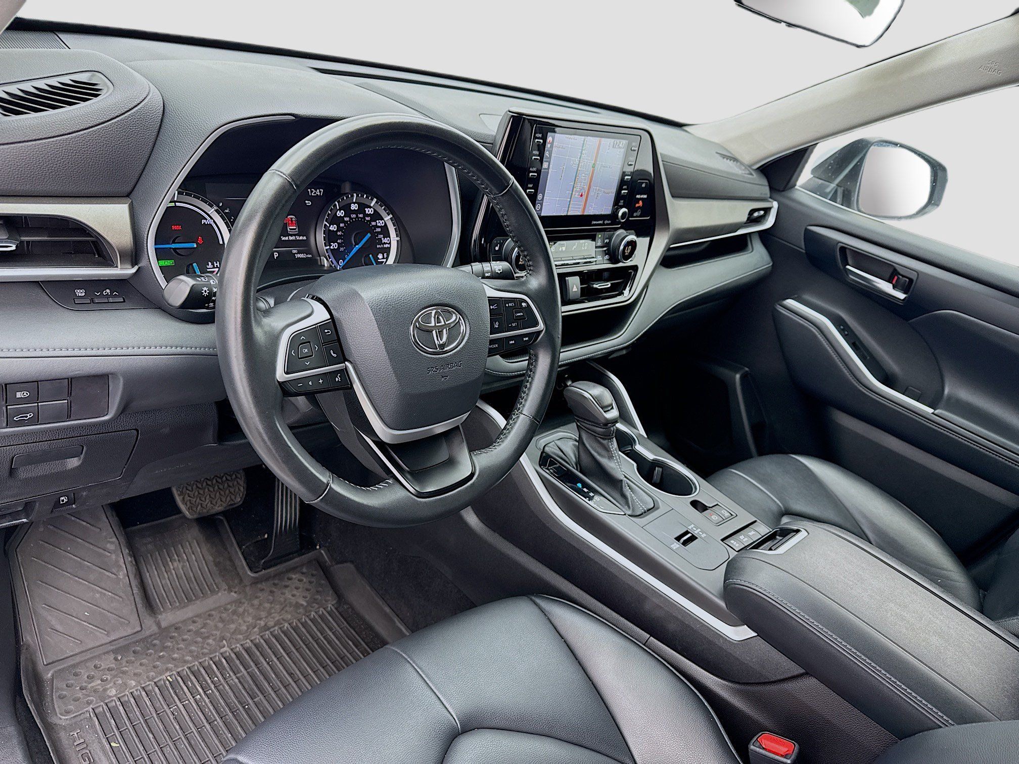Used 2022 Toyota Highlander XLE AWD/4WD image 7