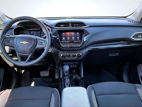 Used 2023 Chevrolet TrailBlazer LT w/ Convenience Package image 17