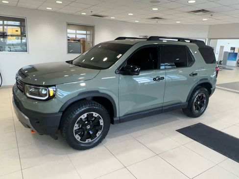 Certified 2026 Honda Passport TrailSport Elite image 5