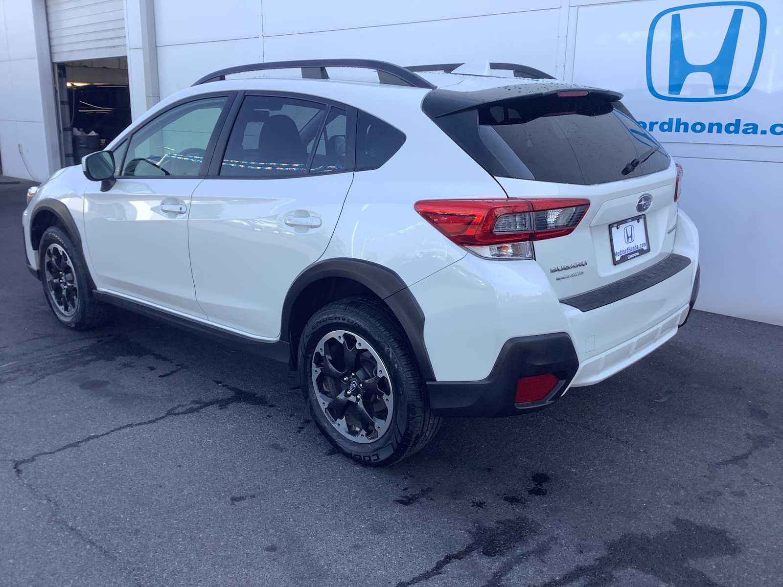 Used 2023 Subaru Crosstrek 2.0i Premium w/ Popular Package #3 AWD/4WD image 4