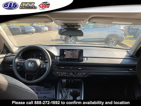 Used 2023 Honda Accord EX image 16