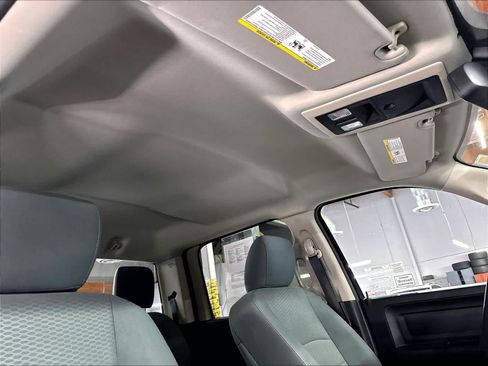 Used 2015 RAM 2500 Tradesman w/ Chrome Appearance Group RWD image 23