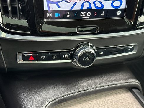 Certified 2023 Volvo S90 B6 Plus w/ Protection Package Premier image 25