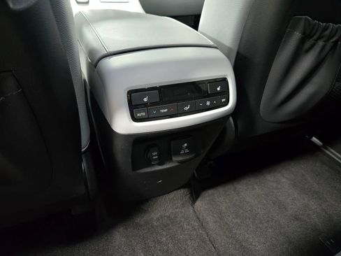 Used 2022 Hyundai Palisade SEL w/ 8P Bench Seat Package image 38