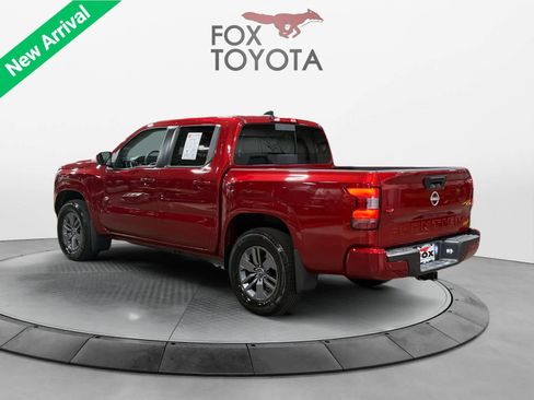 Used 2025 Nissan Frontier SV w/ SV Convenience Package AWD/4WD image 4