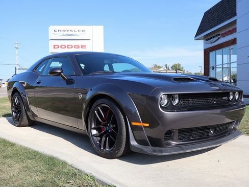 Used 2023 Dodge Challenger SRT Hellcat Widebody image 3