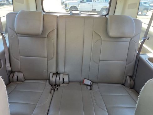 Used 2016 Chevrolet Suburban LTZ image 28