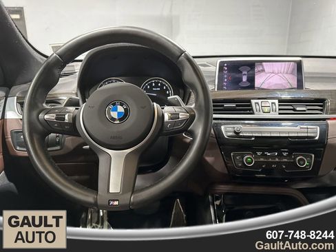 Used 2022 BMW X1 xDrive28i w/ M Sport Package image 8