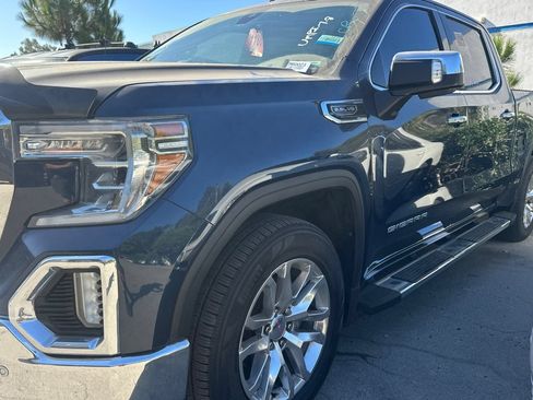 Used 2019 GMC Sierra 1500 SLT w/ SLT Premium Plus Package AWD/4WD image 5