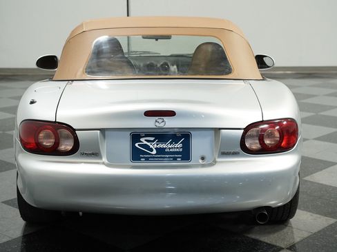 Used 2001 MAZDA MX-5 Miata LS image 9