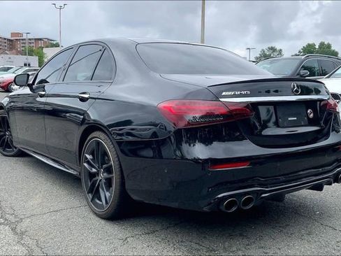 Used 2022 Mercedes-Benz E 53 AMG 4MATIC Sedan image 3