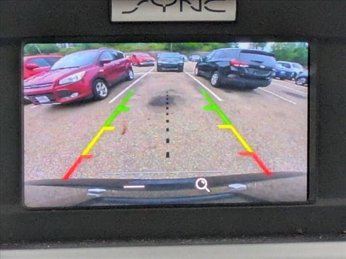 Used 2017 Ford Escape SE FWD image 13
