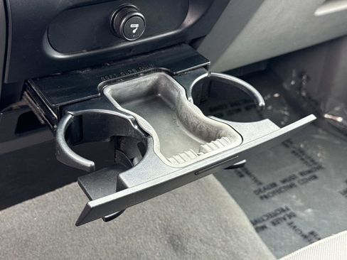 Used 2005 Ford F150 XLT image 25