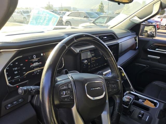 Used 2023 GMC Sierra 1500 Denali w/ Technology Package AWD/4WD image 2