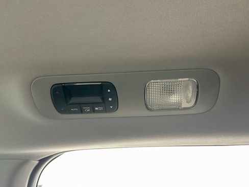 Used 2024 Honda Odyssey EX-L image 32