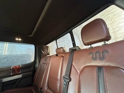 Used 2018 Ford F250 King Ranch w/ King Ranch Ultimate Package image 29