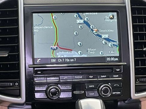 Used 2016 Porsche Cayenne S image 30