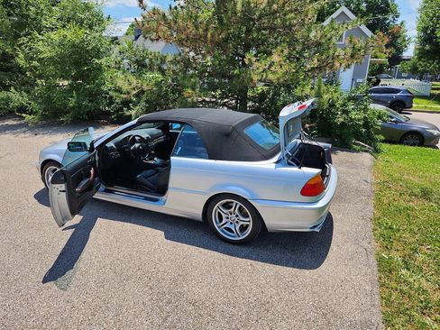 Used 2001 BMW 330Ci Convertible RWD image 5
