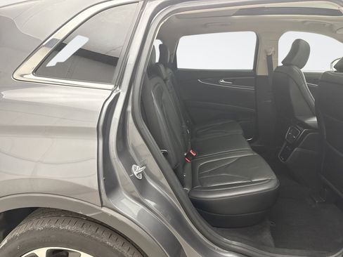 Used 2022 Lincoln Nautilus Reserve image 20