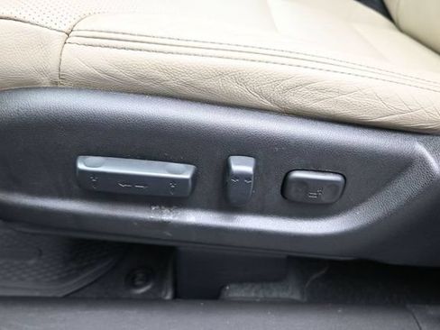 Used 2016 Honda CR-V Touring image 28