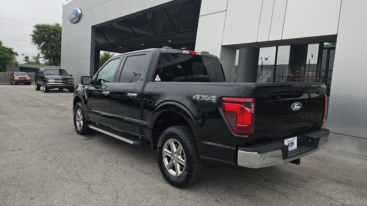 Used 2025 Ford F150 XLT w/ Equipment Group 301A Standard AWD/4WD image 3