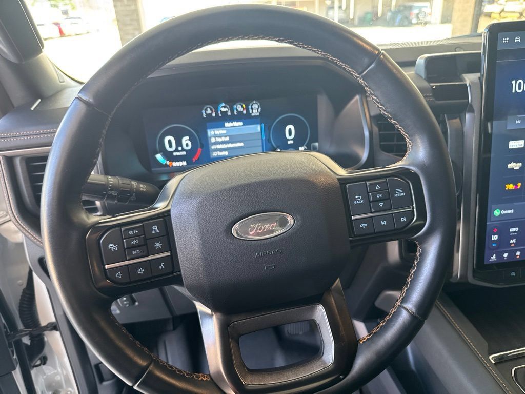 Used 2023 Ford Expedition Max Platinum AWD/4WD image 11