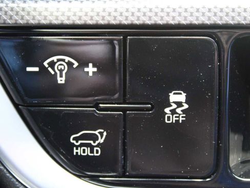 New 2024 Kia Sportage SX image 25