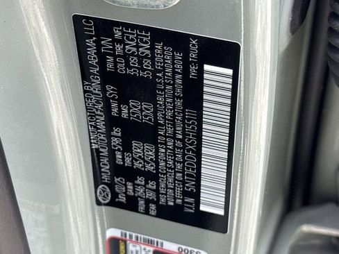 Used 2025 Hyundai Santa Cruz Limited image 40