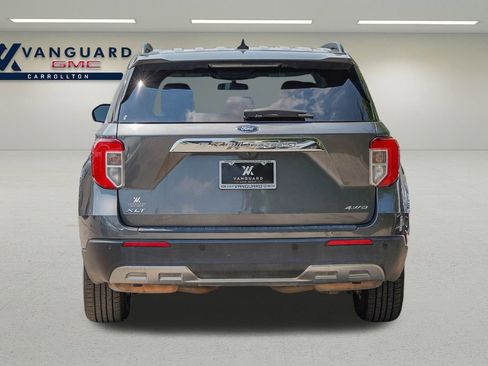 Used 2023 Ford Explorer XLT w/ Equipment Group 202A image 9