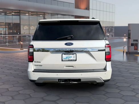 Used 2019 Ford Expedition Limited w/ Equipment Group 301A AWD/4WD image 6