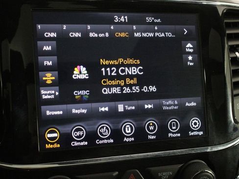 Used 2021 Jeep Grand Cherokee Limited w/ Sun & Sound Group image 33