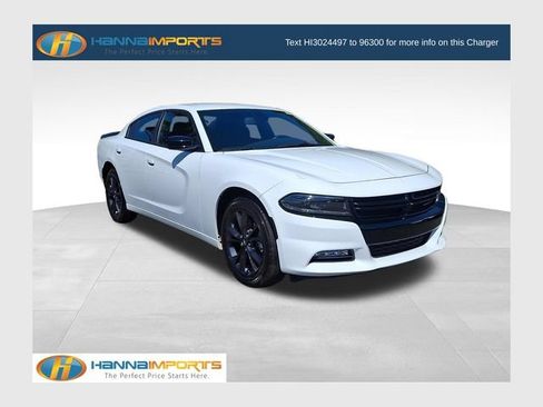 Used 2023 Dodge Charger SXT w/ Blacktop Package AWD/4WD image 1