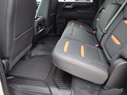 New 2026 GMC Sierra 3500 AT4 image 17