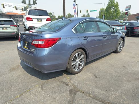 Used 2016 Subaru Legacy 2.5i Limited AWD/4WD image 8