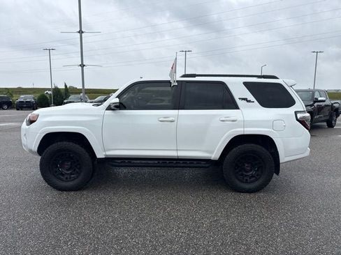 Certified 2023 Toyota 4Runner TRD Off-Road Premium w/ Off Road Premium Plus Package AWD/4WD image 9