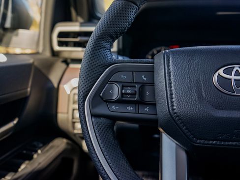 New 2025 Toyota Tacoma TRD Sport image 19