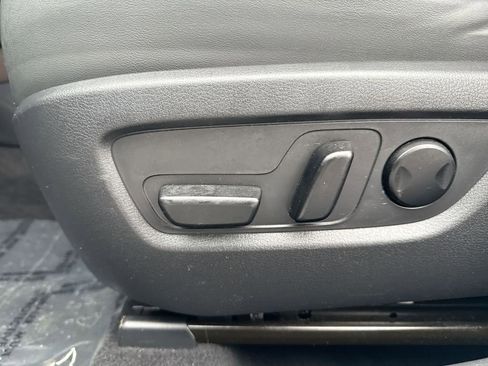 Used 2021 MAZDA CX-30 AWD 2.5 S w/ Premium Package image 14