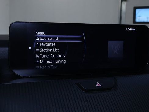 Used 2024 MAZDA CX-90 3.3 Turbo w/ Select Package image 29