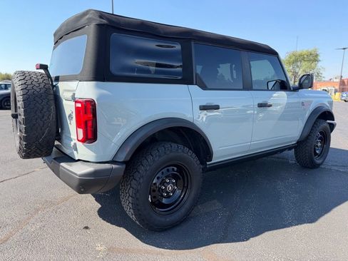 Used 2023 Ford Bronco Black Diamond AWD/4WD image 7